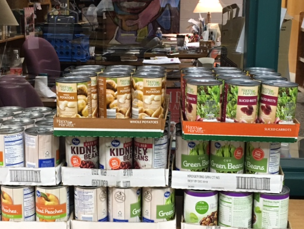 dorn_food-drive_1